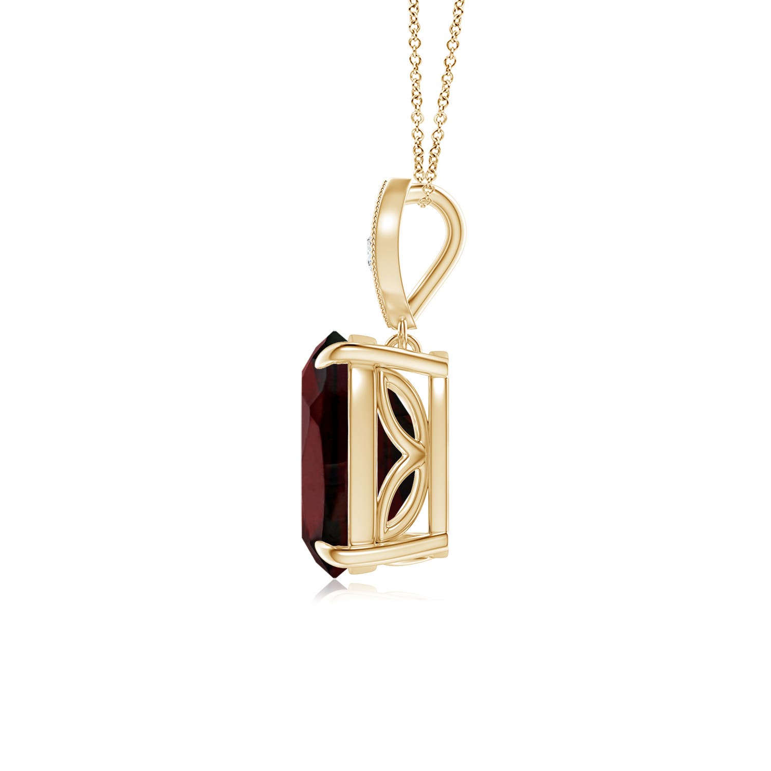 AA - Garnet / 2.94 CT / 14 KT Yellow Gold