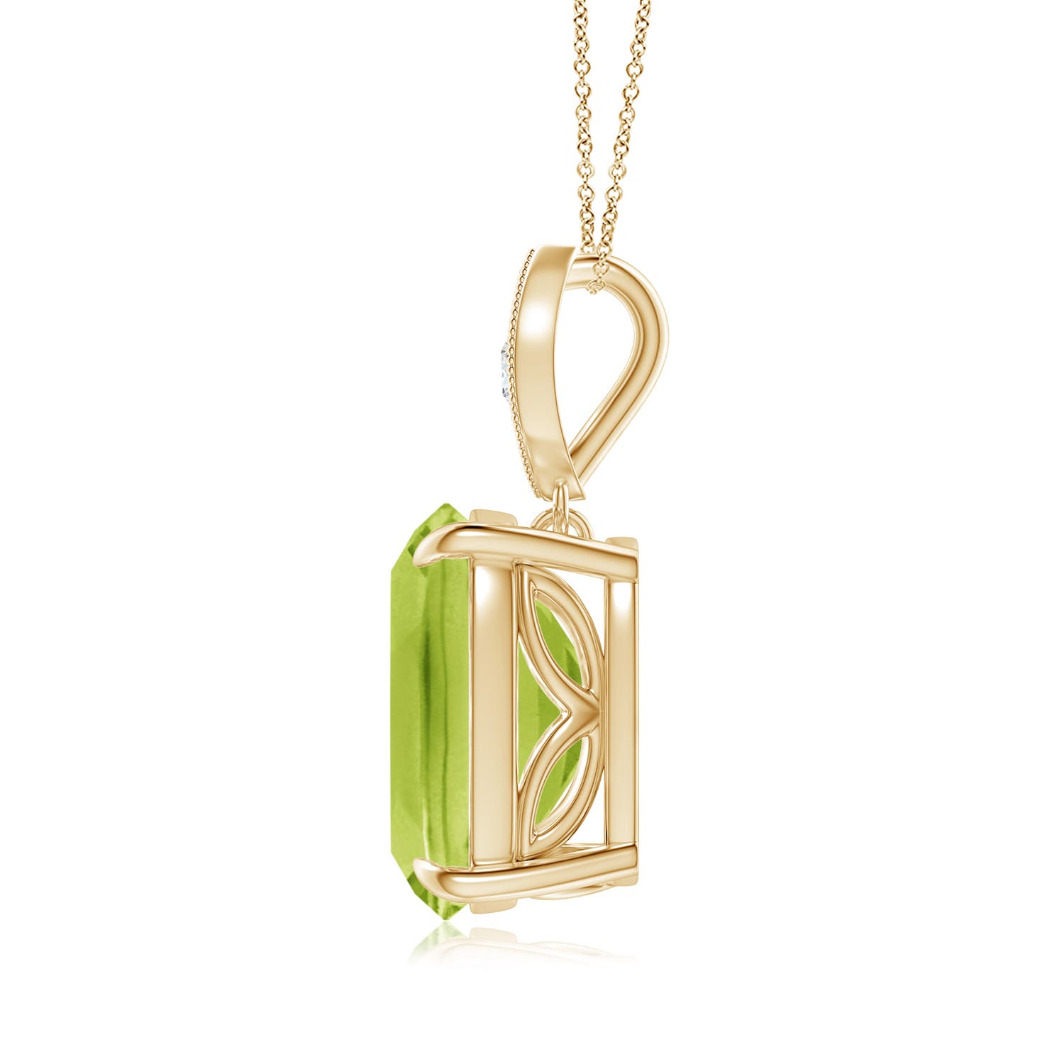 AA - Peridot / 4.07 CT / 14 KT Yellow Gold