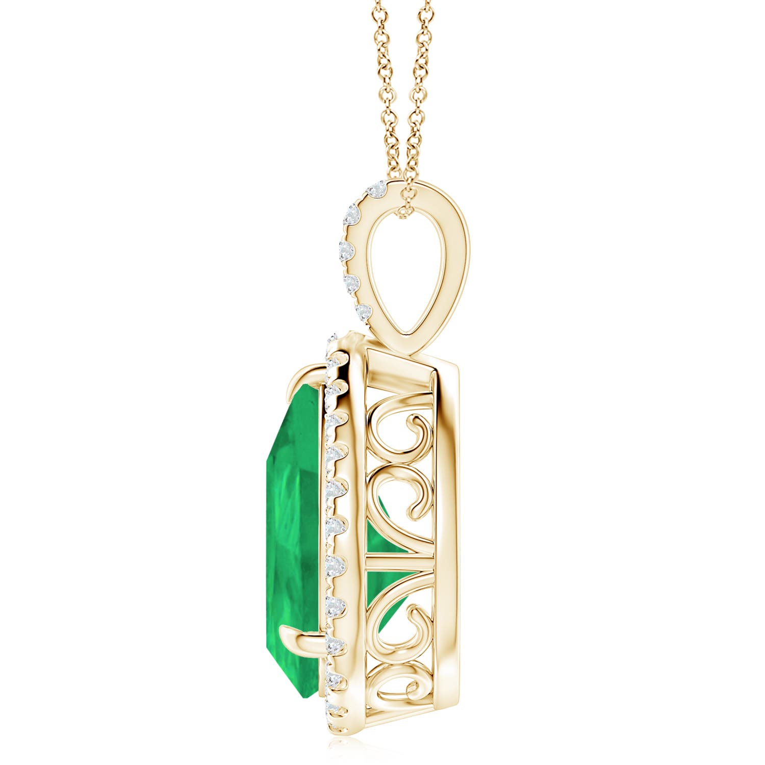 A - Emerald / 6.95 CT / 14 KT Yellow Gold