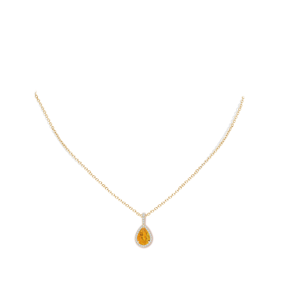 10x7mm A Fire Opal Teardrop Pendant with Diamond Halo in Yellow Gold pen