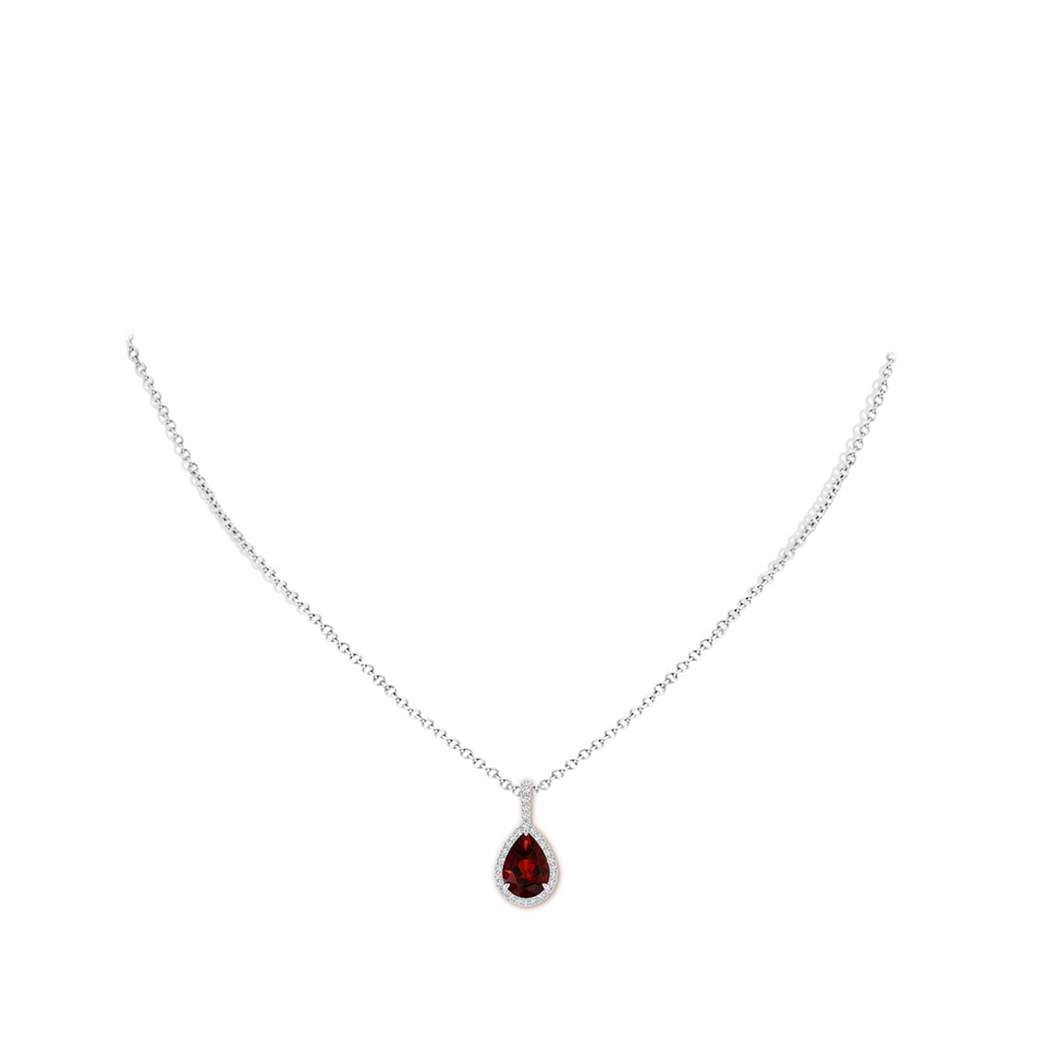 10x7mm AAA Claw-Set Garnet Teardrop Halo Pendant in P950 Platinum pen