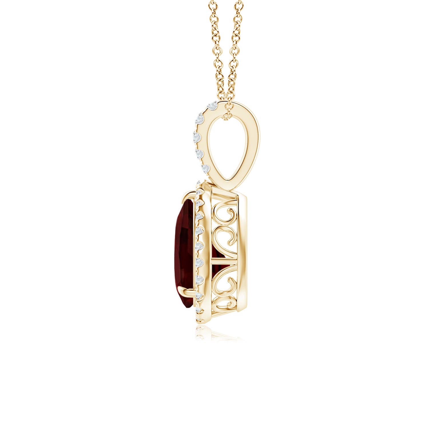 AA - Garnet / 1.45 CT / 14 KT Yellow Gold