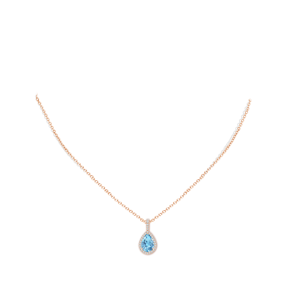 10x7mm A Swiss Blue Topaz Teardrop Pendant with Diamond Halo in Rose Gold pen