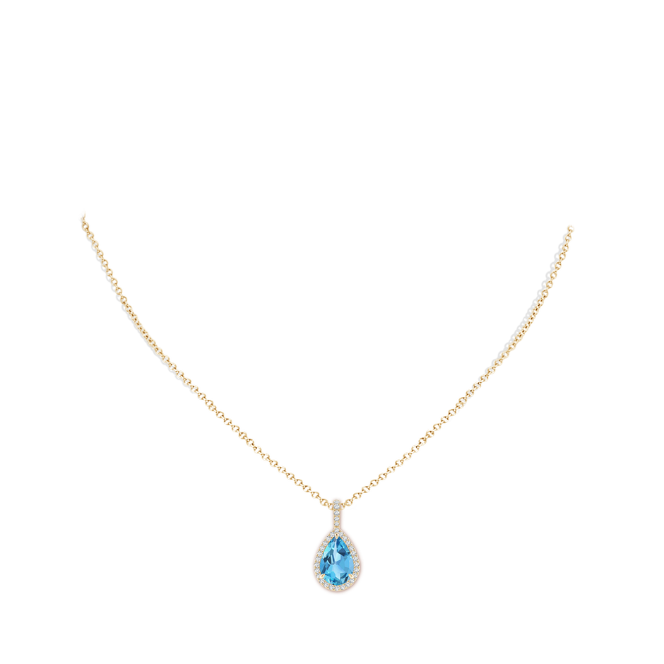 12x8mm AA Claw-Set Swiss Blue Topaz Teardrop Halo Pendant in Yellow Gold pen