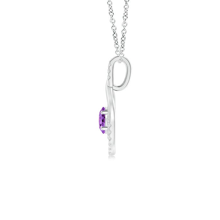 AA - Amethyst / 0.65 CT / 14 KT White Gold