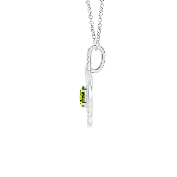 AAAA - Peridot / 0.75 CT / 14 KT White Gold