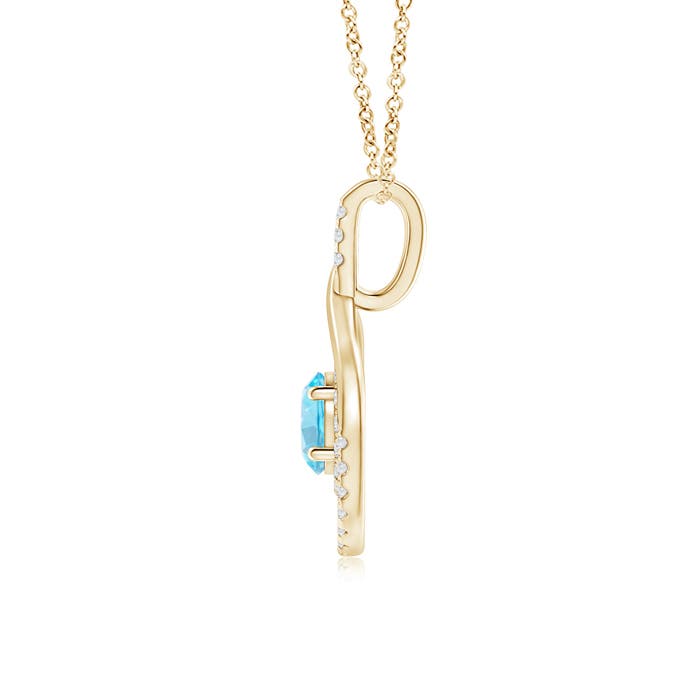 A - Swiss Blue Topaz / 1.27 CT / 14 KT Yellow Gold