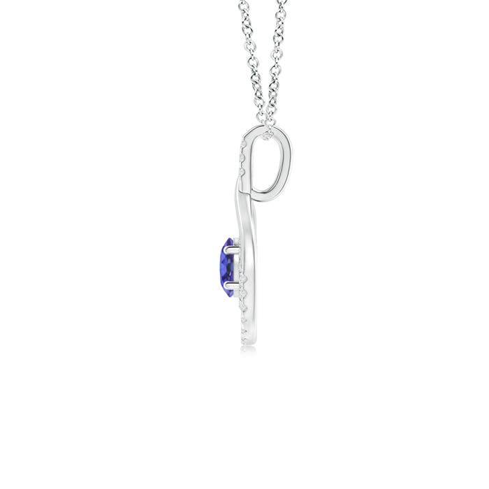 AAA - Tanzanite / 0.7 CT / 14 KT White Gold