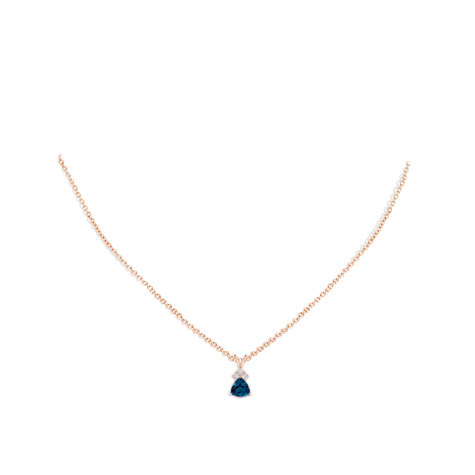 6mm AAAA  Trillion London Blue Topaz Pendant with Trio Diamonds in Rose Gold body-neck