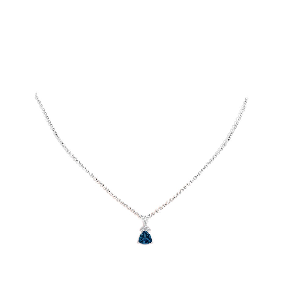 7mm AAA  Trillion London Blue Topaz Pendant with Trio Diamonds in P950 Platinum body-neck