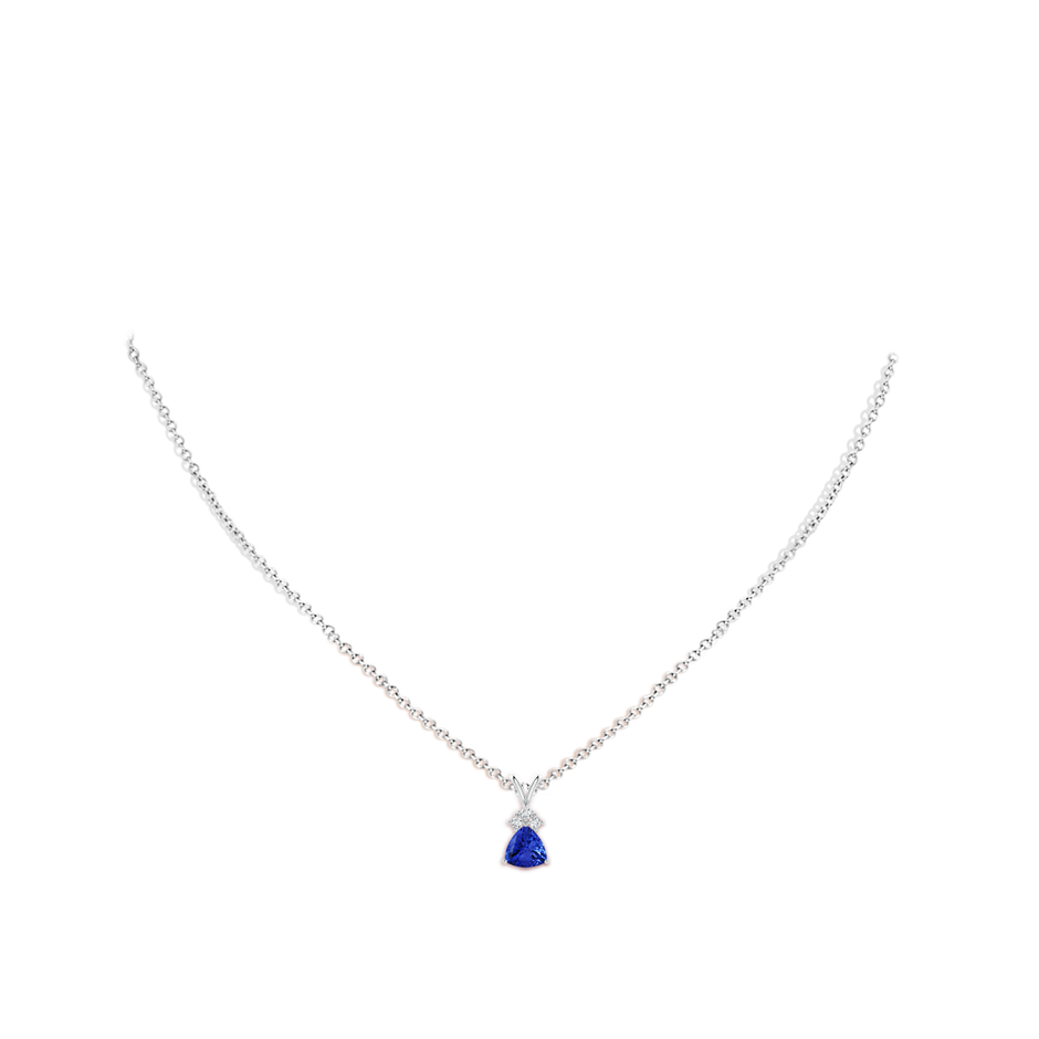 6mm AAA Trillion Tanzanite Solitaire Pendant with Trio Diamonds in P950 Platinum body-neck