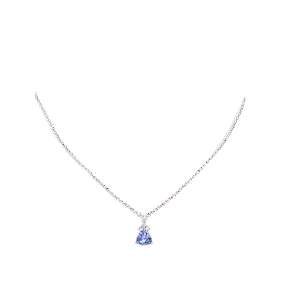 8mm A Trillion Tanzanite Solitaire Pendant with Trio Diamonds in White Gold body-neck