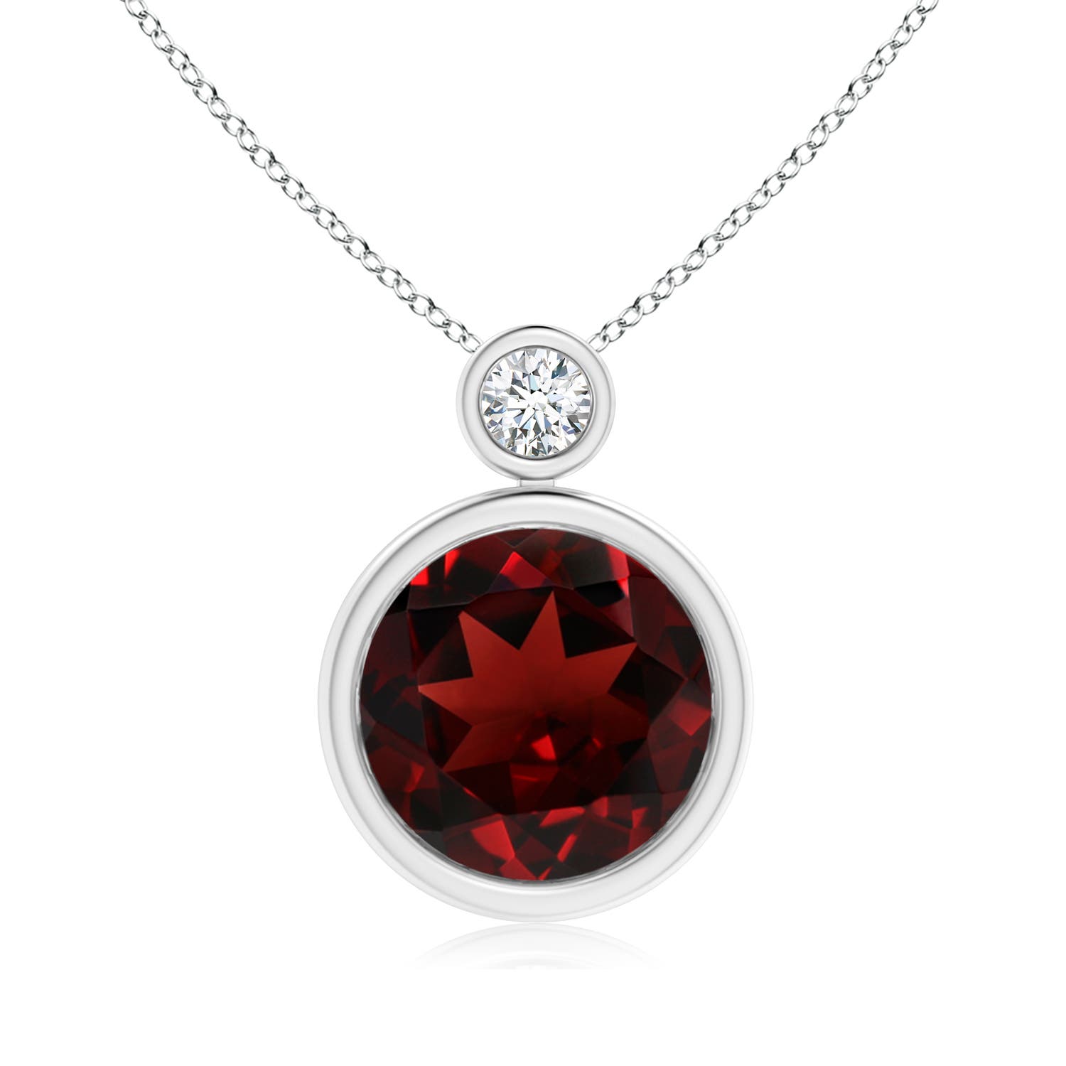 AAA - Garnet / 4.61 CT / 14 KT White Gold