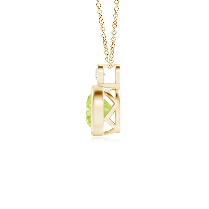 A - Peridot / 0.99 CT / 14 KT Yellow Gold