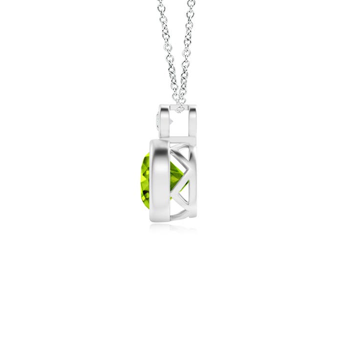 AAAA - Peridot / 0.99 CT / 14 KT White Gold