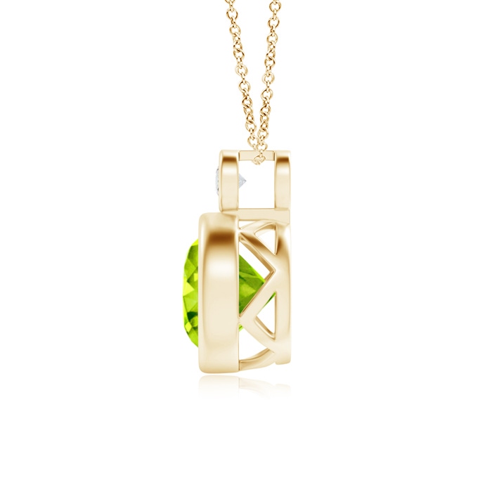 8mm AAA Bezel-Set Peridot Solitaire Pendant with Diamond in Yellow Gold product image