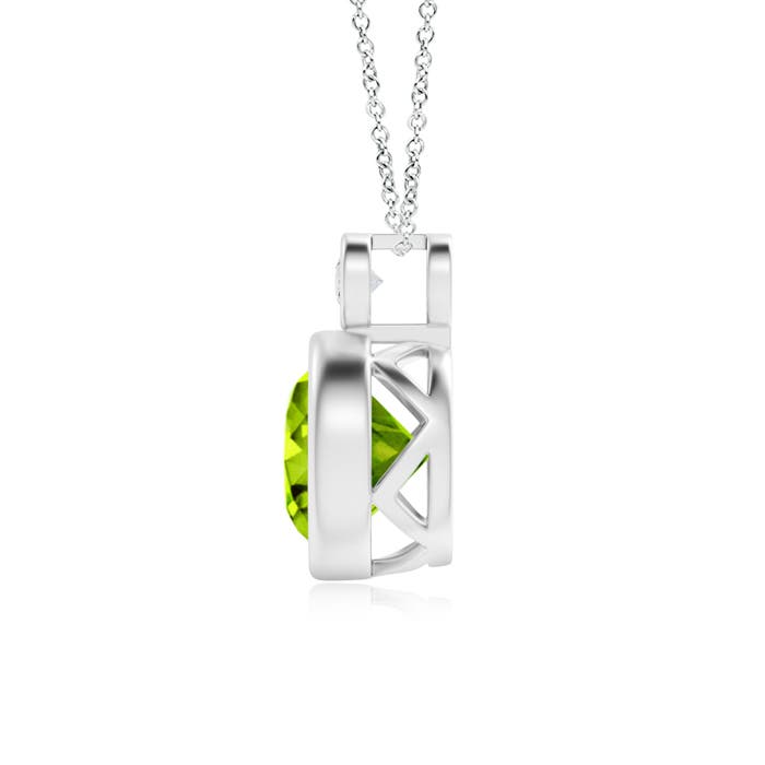 AAAA - Peridot / 2.07 CT / 14 KT White Gold