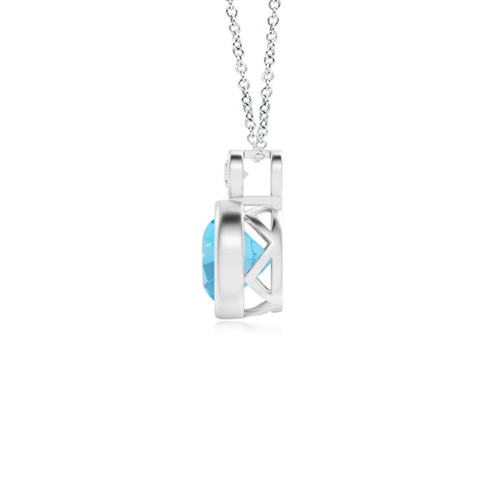 AA - Swiss Blue Topaz / 0.99 CT / 14 KT White Gold