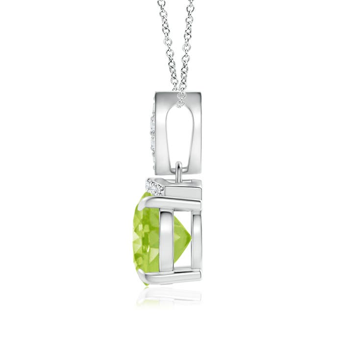 AA - Peridot / 1.97 CT / 14 KT White Gold