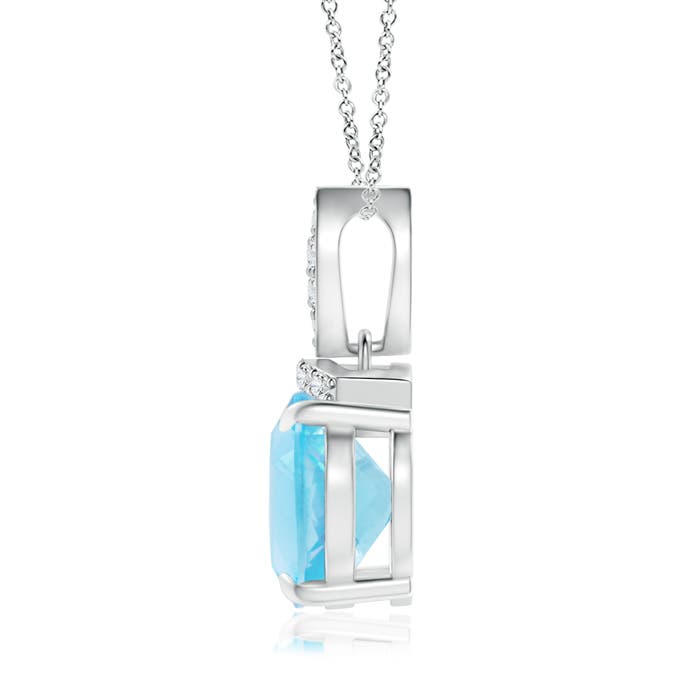 A - Swiss Blue Topaz / 3.34 CT / 14 KT White Gold