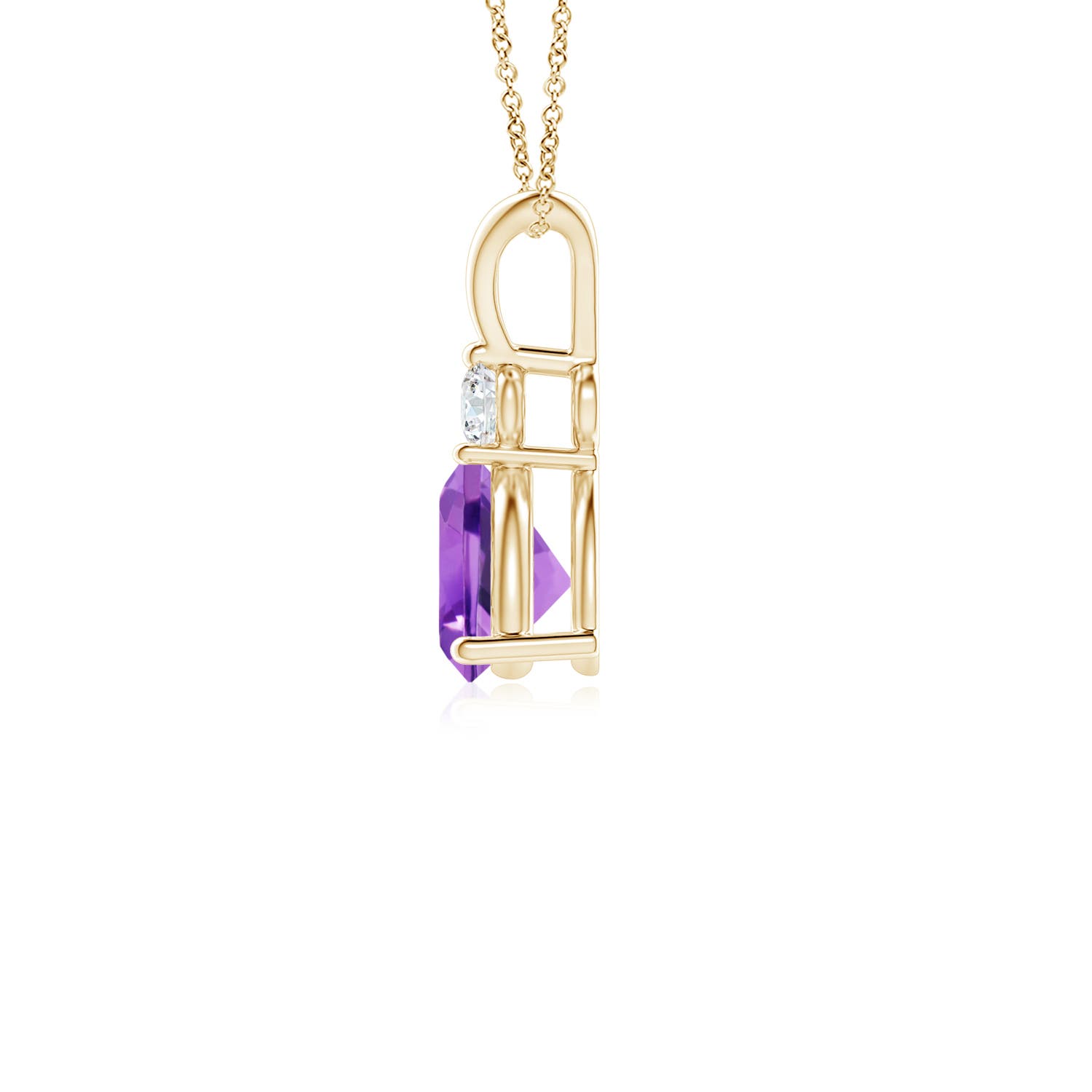 AA - Amethyst / 0.44 CT / 14 KT Yellow Gold