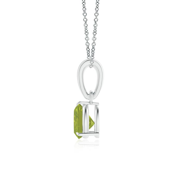 AA - Peridot / 0.5 CT / 14 KT White Gold