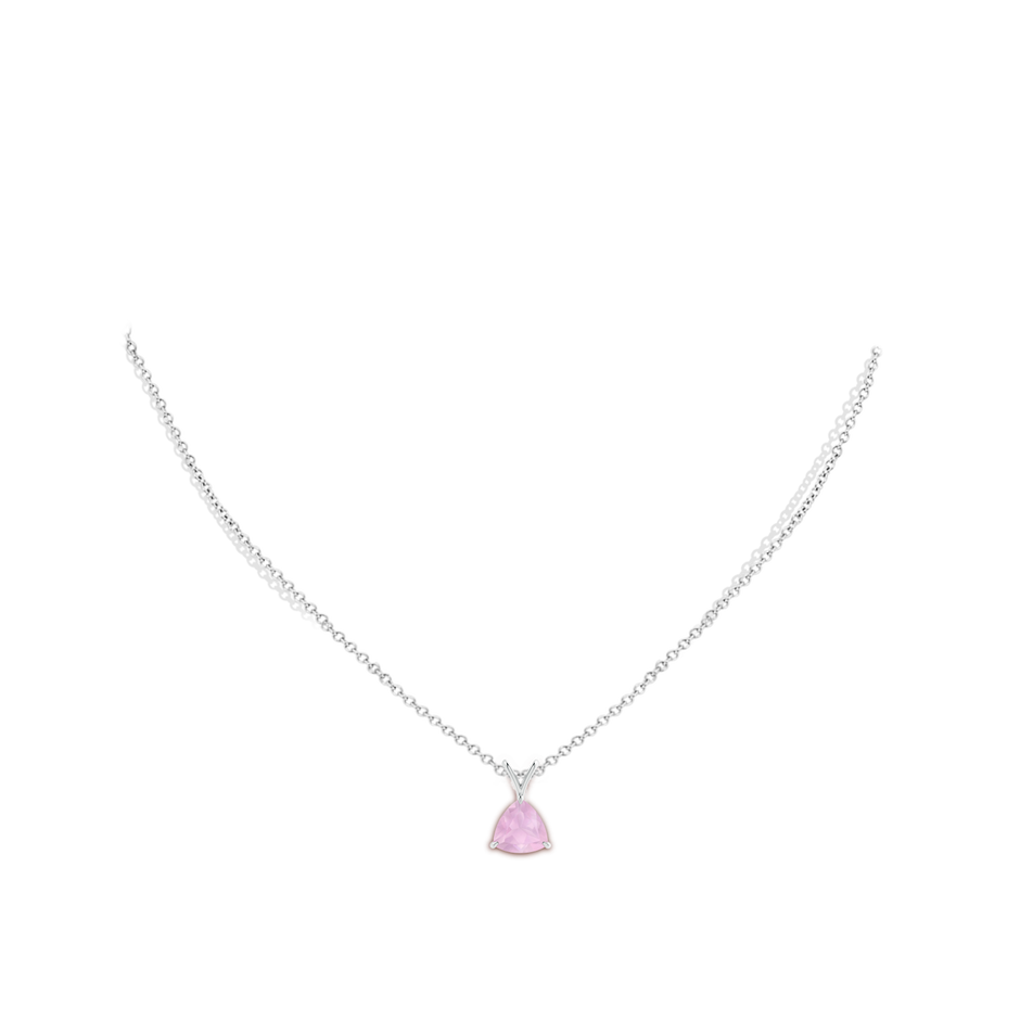 8mm AAAA Claw-Set Trillion Rose Quartz V-Bale Pendant in White Gold body-neck