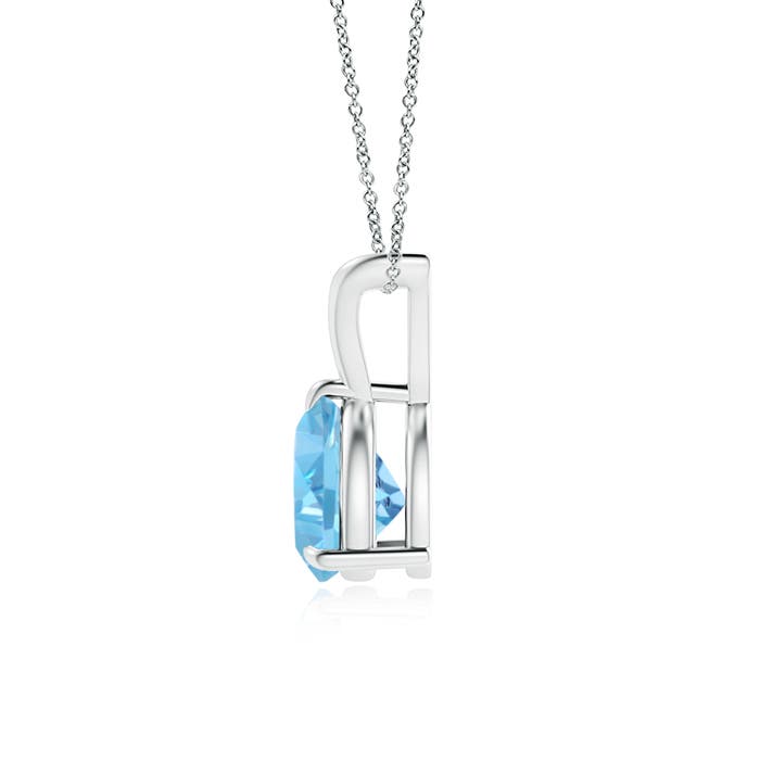 AA - Swiss Blue Topaz / 1.3 CT / 14 KT White Gold