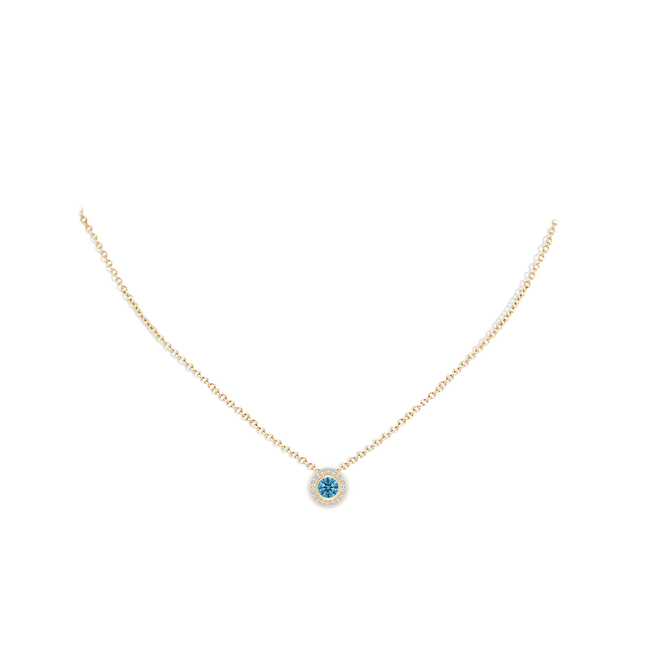 5mm AAAA Round Bezel-Set Fancy Intense Blue Diamond Pendant with Halo in Yellow Gold pen