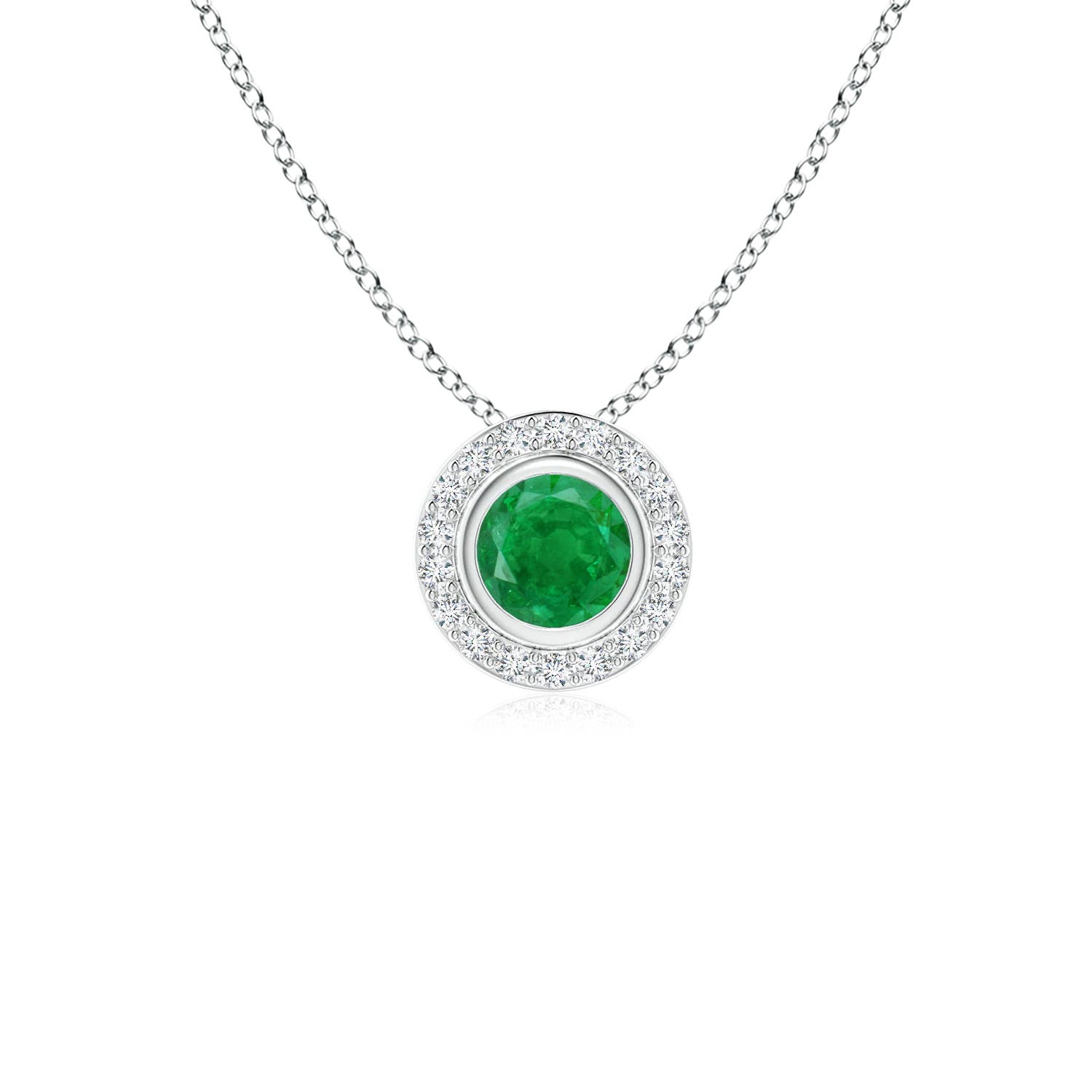 AA - Emerald / 0.33 CT / 14 KT White Gold