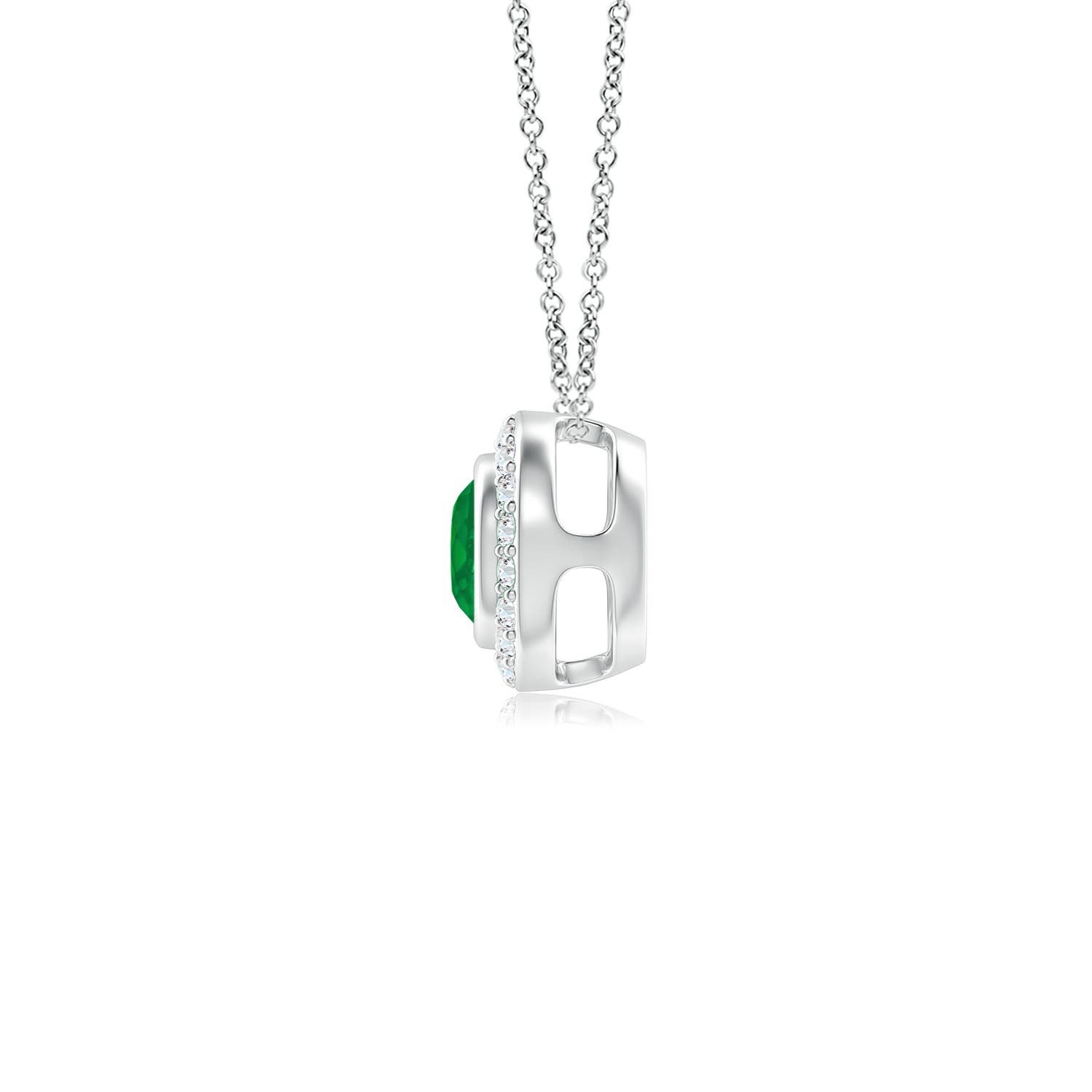 AA - Emerald / 0.33 CT / 14 KT White Gold