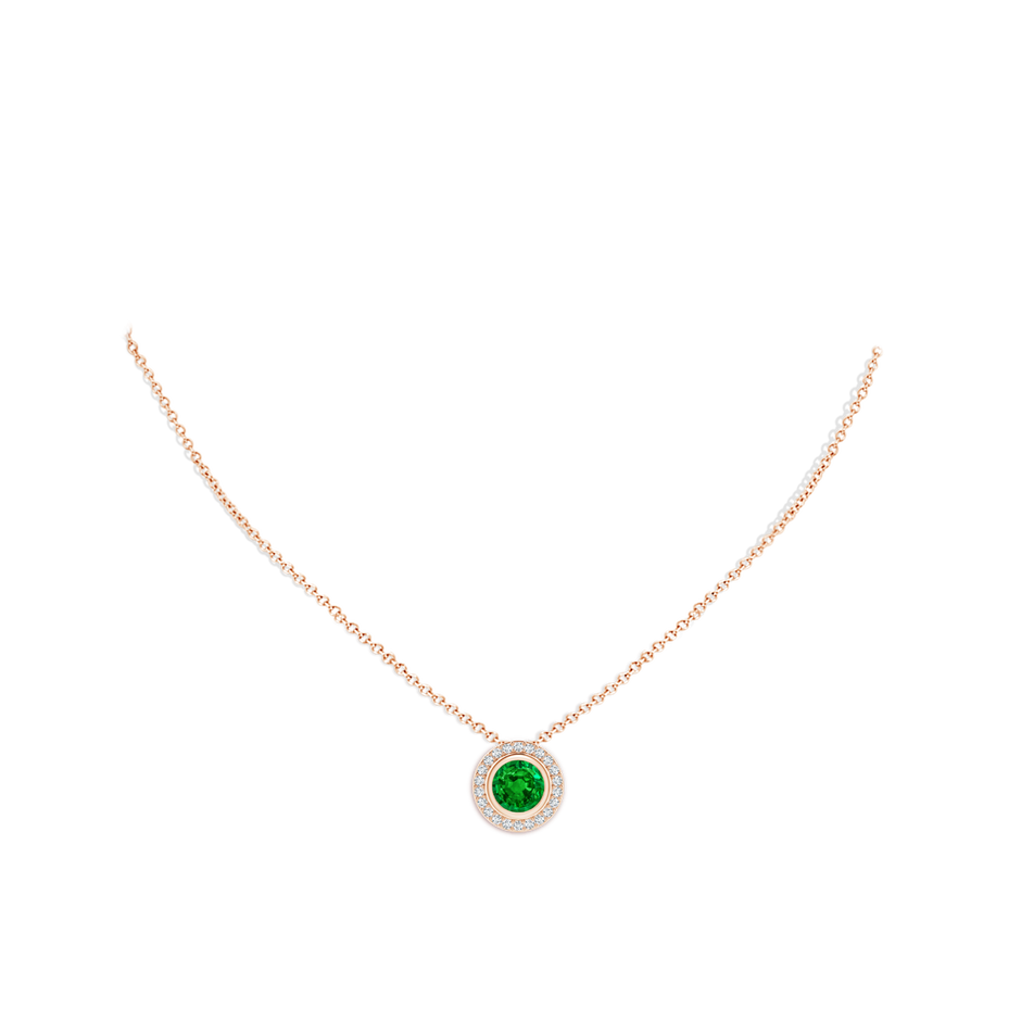 8mm AAAA Round Bezel-Set Emerald Pendant with Diamond Halo in Rose Gold pen