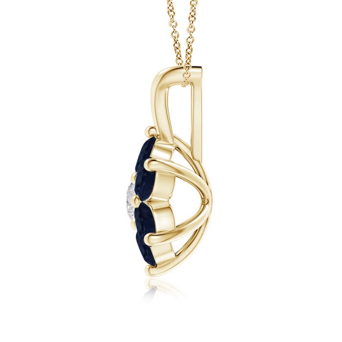 A - Blue Sapphire / 0.65 CT / 14 KT Yellow Gold