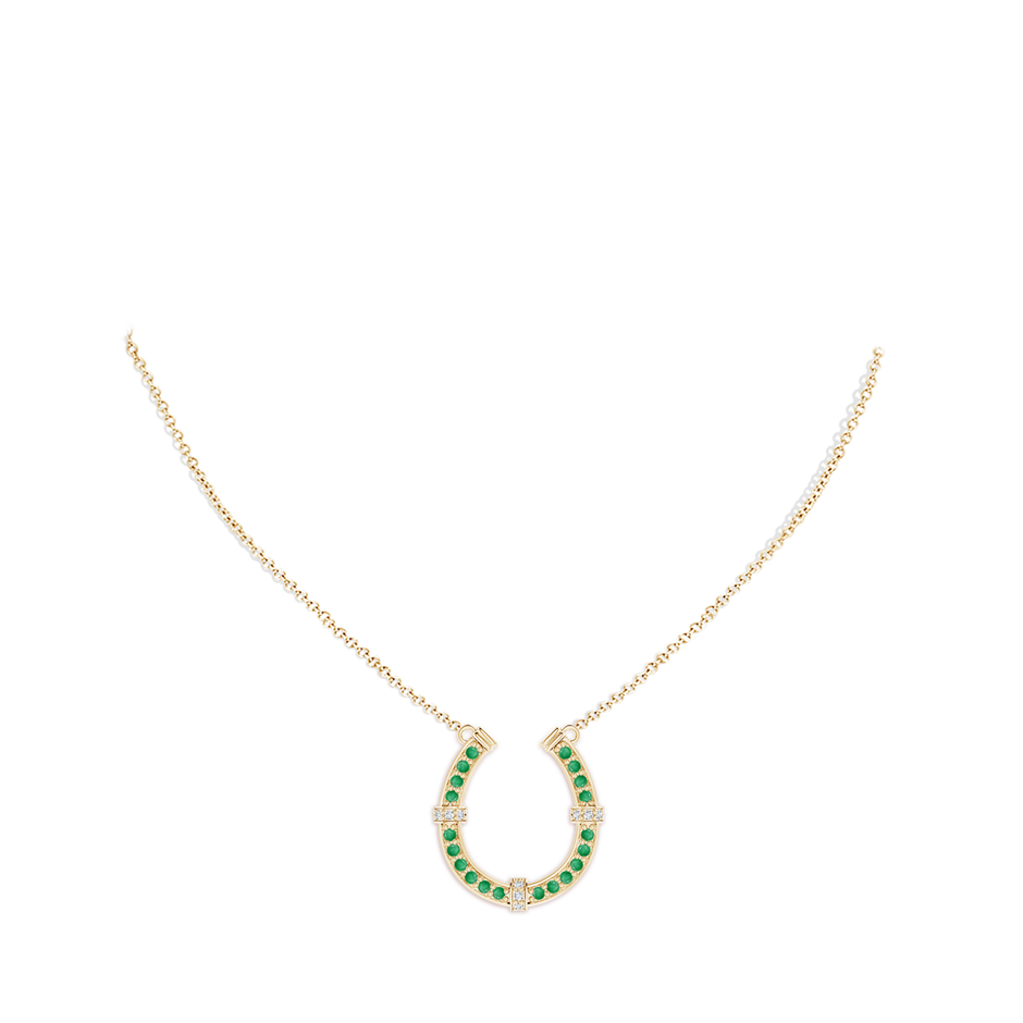 1.3mm A Pave-Set Emerald and Diamond Horseshoe Pendant Necklace in Yellow Gold pen