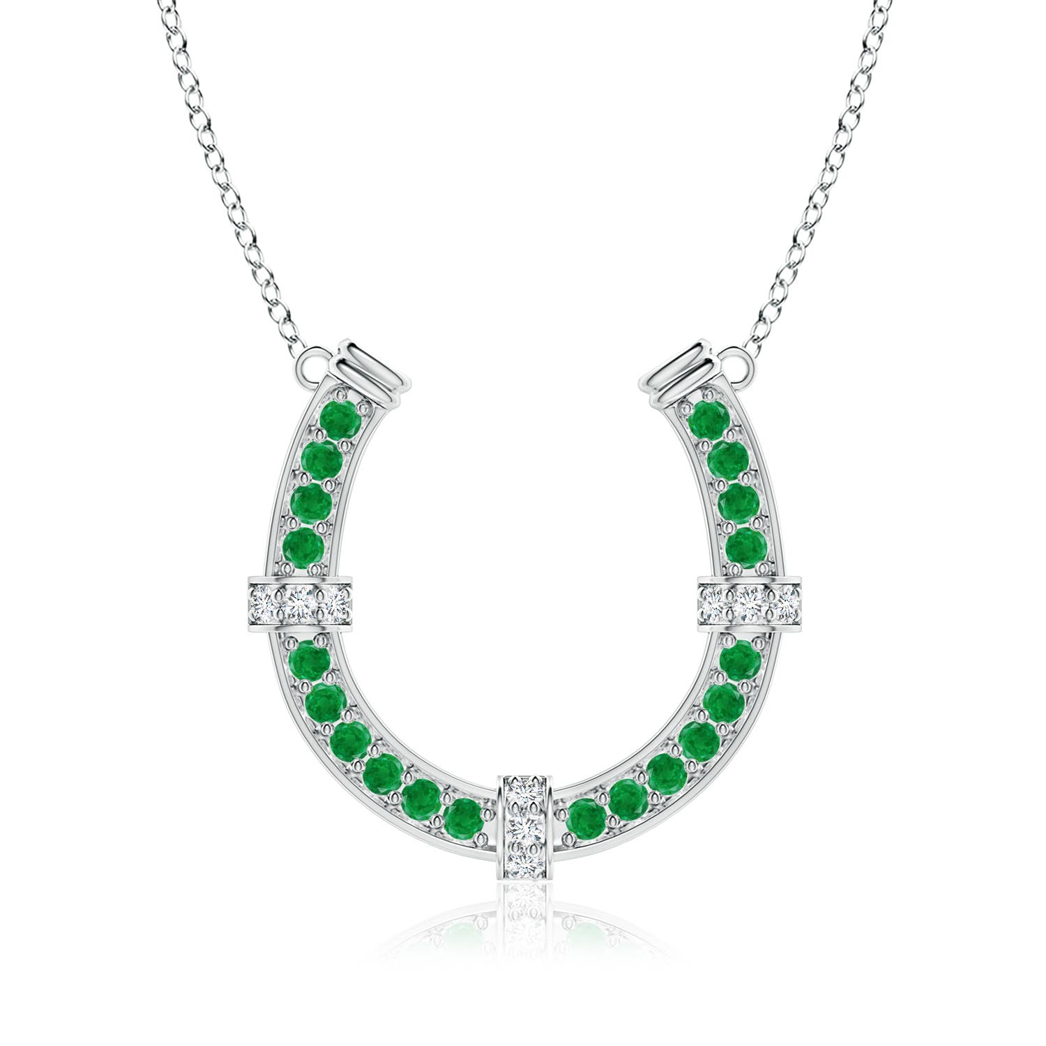 AA - Emerald / 2.62 CT / 18 KT White Gold