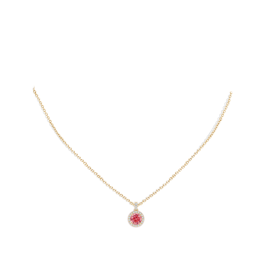 6mm AAAA Round Fancy Intense Pink Diamond Dangle Pendant with Halo in Yellow Gold pen