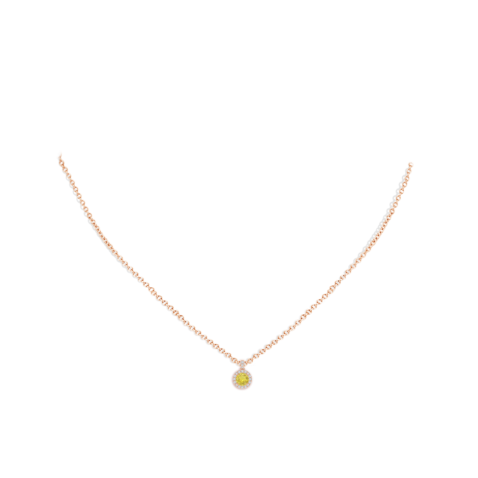 4mm AA Round Yellow Sapphire Dangle Pendant with Diamond Halo in Rose Gold pen