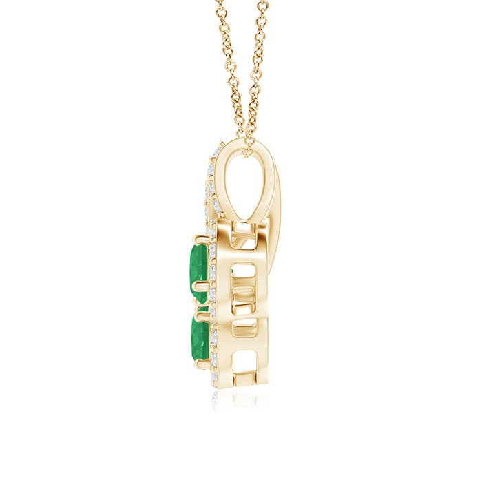 A - Emerald / 0.57 CT / 14 KT Yellow Gold