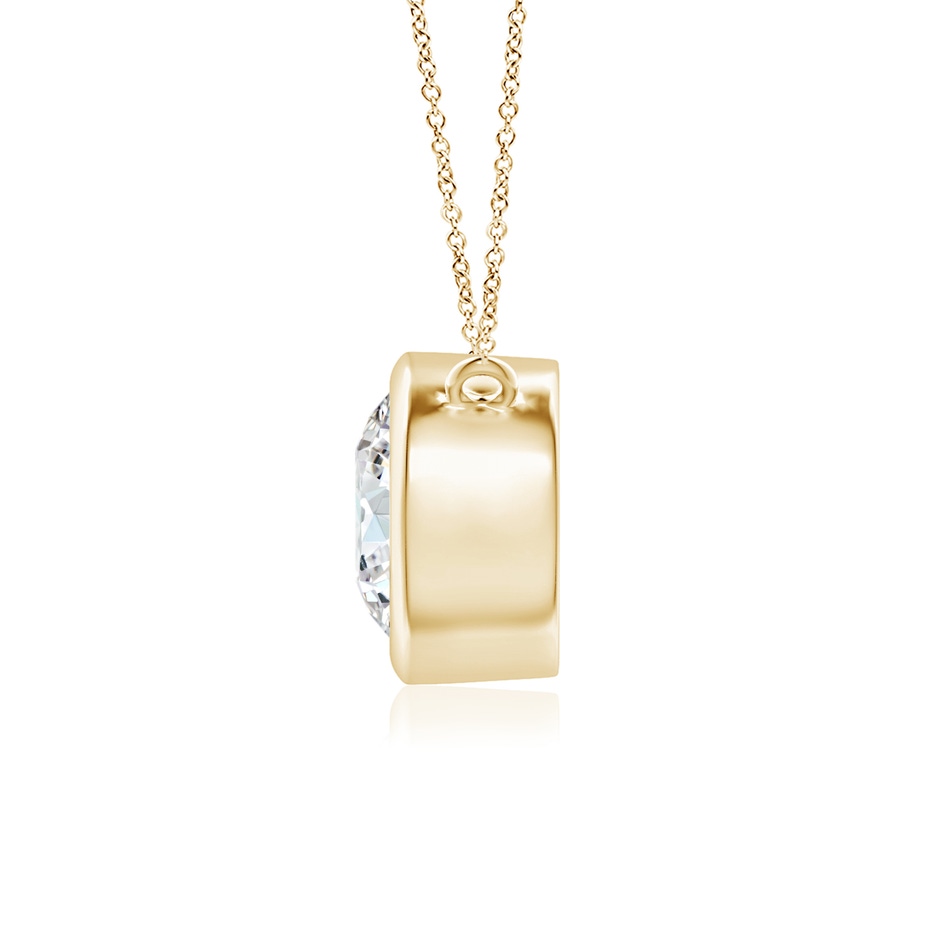 6.4mm GVS2 Bezel-Set Round Diamond Solitaire Necklace in Yellow Gold side 199
