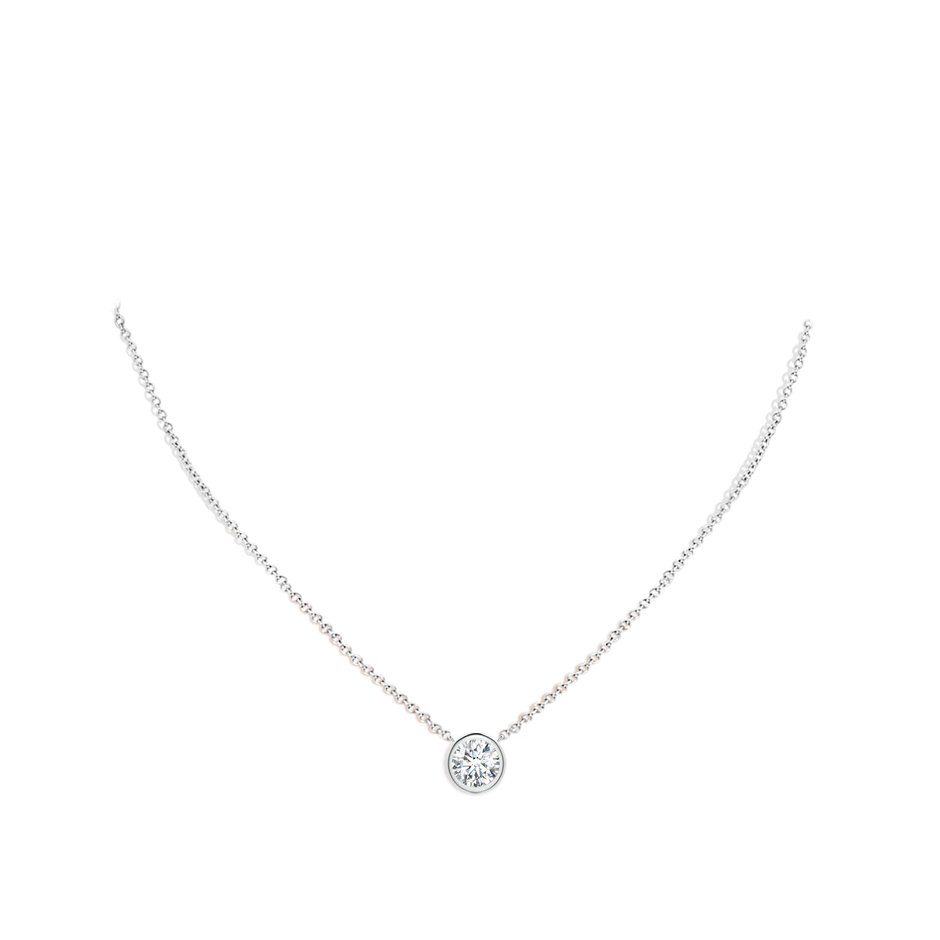 7.4mm GVS2 Bezel-Set Round Diamond Solitaire Necklace in P950 Platinum pen