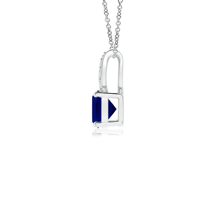 AAA - Blue Sapphire / 0.37 CT / 14 KT White Gold