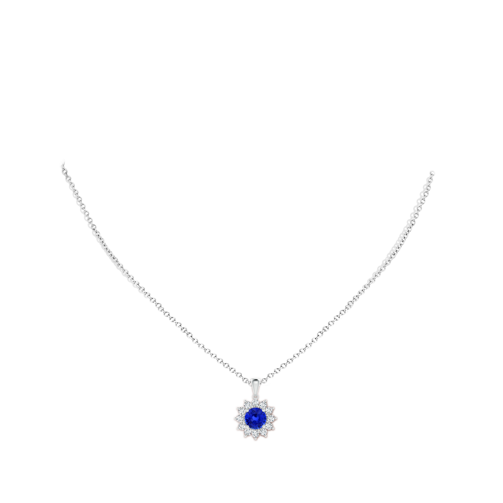 6.97x7.02x4.67mm AAA Round GIA Certified Blue sapphire Flower Pendant with Diamond Halo in P950 Platinum pen