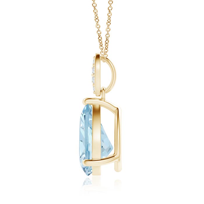 AA - Aquamarine / 1.65 CT / 14 KT Yellow Gold