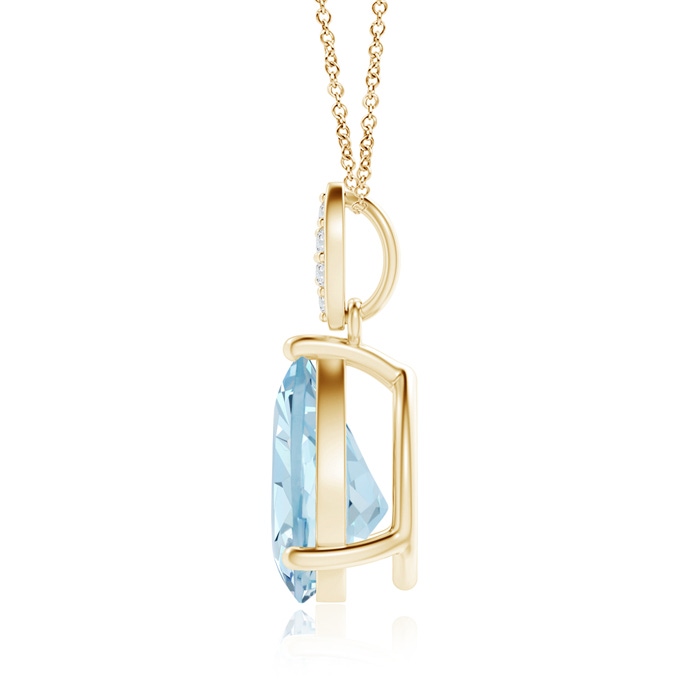 10x7mm AA Pear-Shaped Aquamarine Pendant with Leaf Bale in Yellow Gold product image