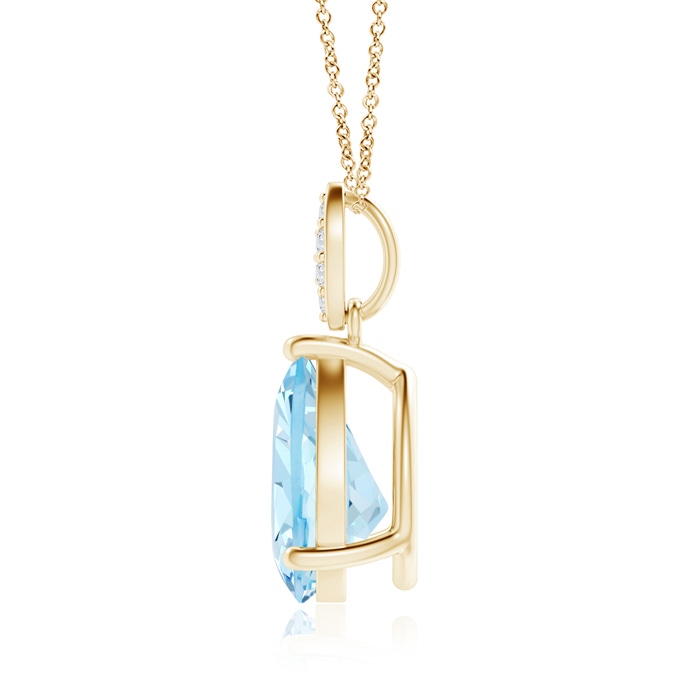 10x7mm AAA Pear-Shaped Aquamarine Pendant with Leaf Bale in Yellow Gold product image
