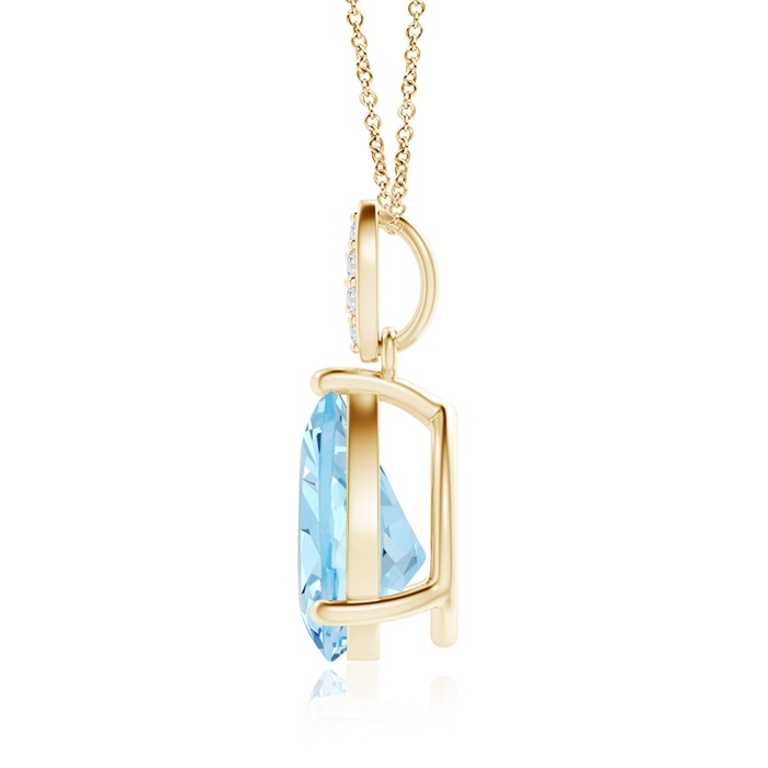 10x7mm AAAA Pear-Shaped Aquamarine Pendant with Leaf Bale in Yellow Gold product image