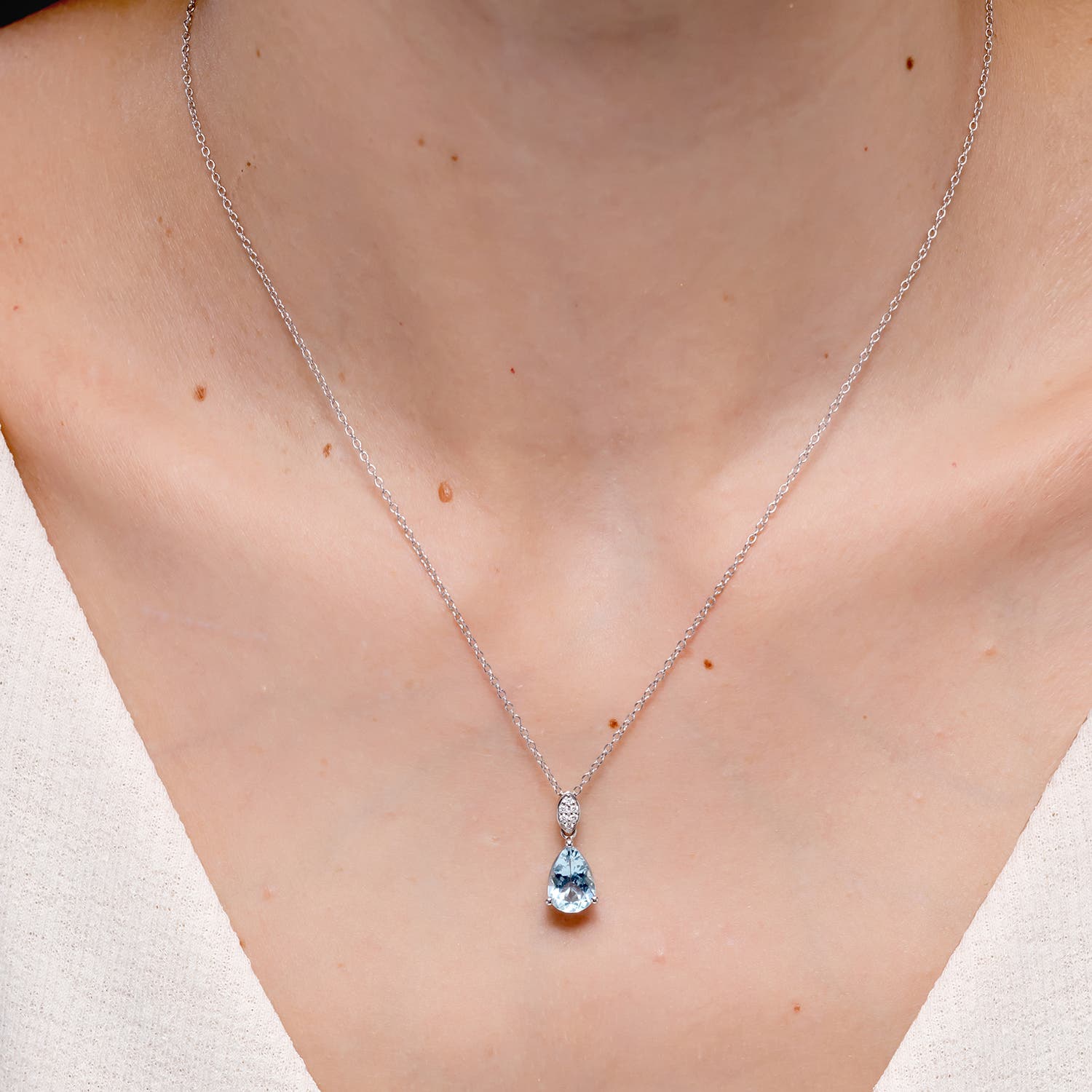 SP0802AQD lifestyle image - lifestyle 3