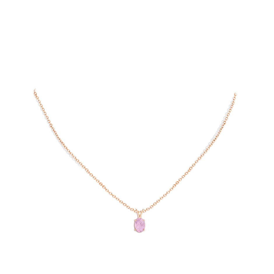 7x5mm AAAA Prong-Set Oval Rose Quartz V-Bale Solitaire Pendant in Rose Gold body-neck