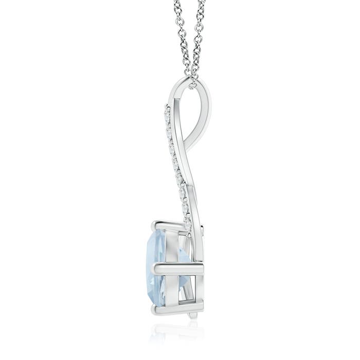 A - Aquamarine / 1.54 CT / 14 KT White Gold