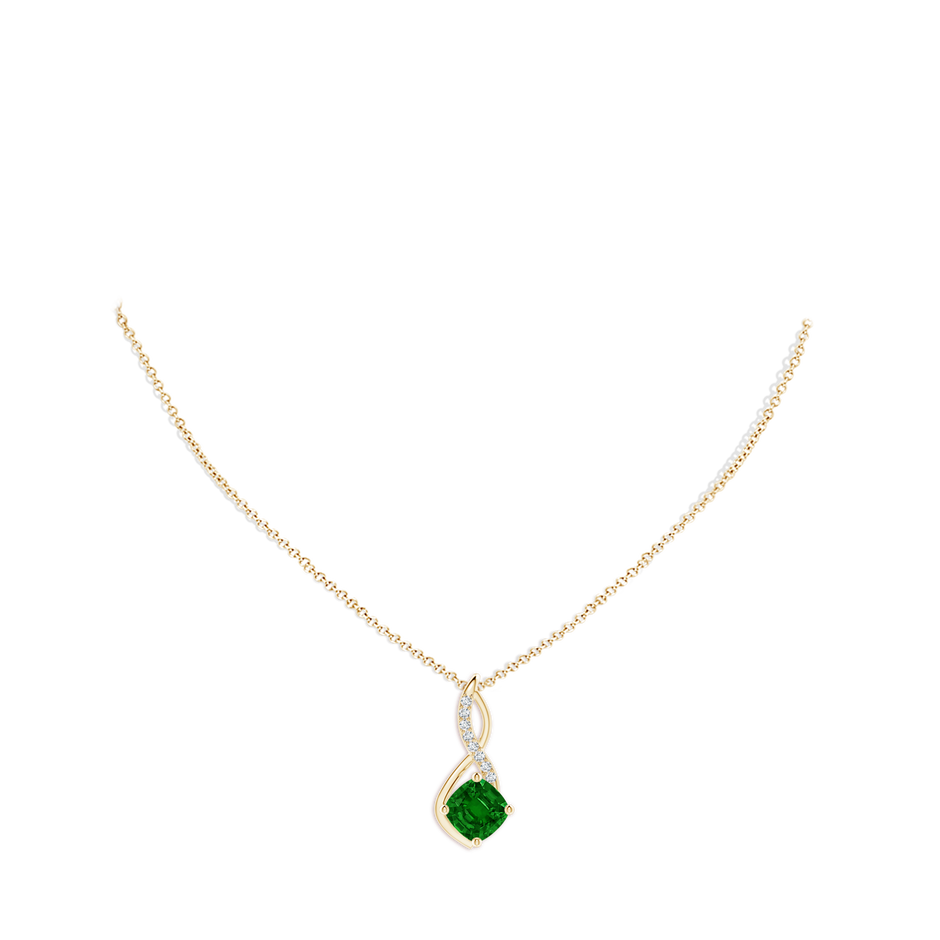8mm AAAA Emerald Infinity Pendant with Diamond Accents in 18K Yellow Gold pen